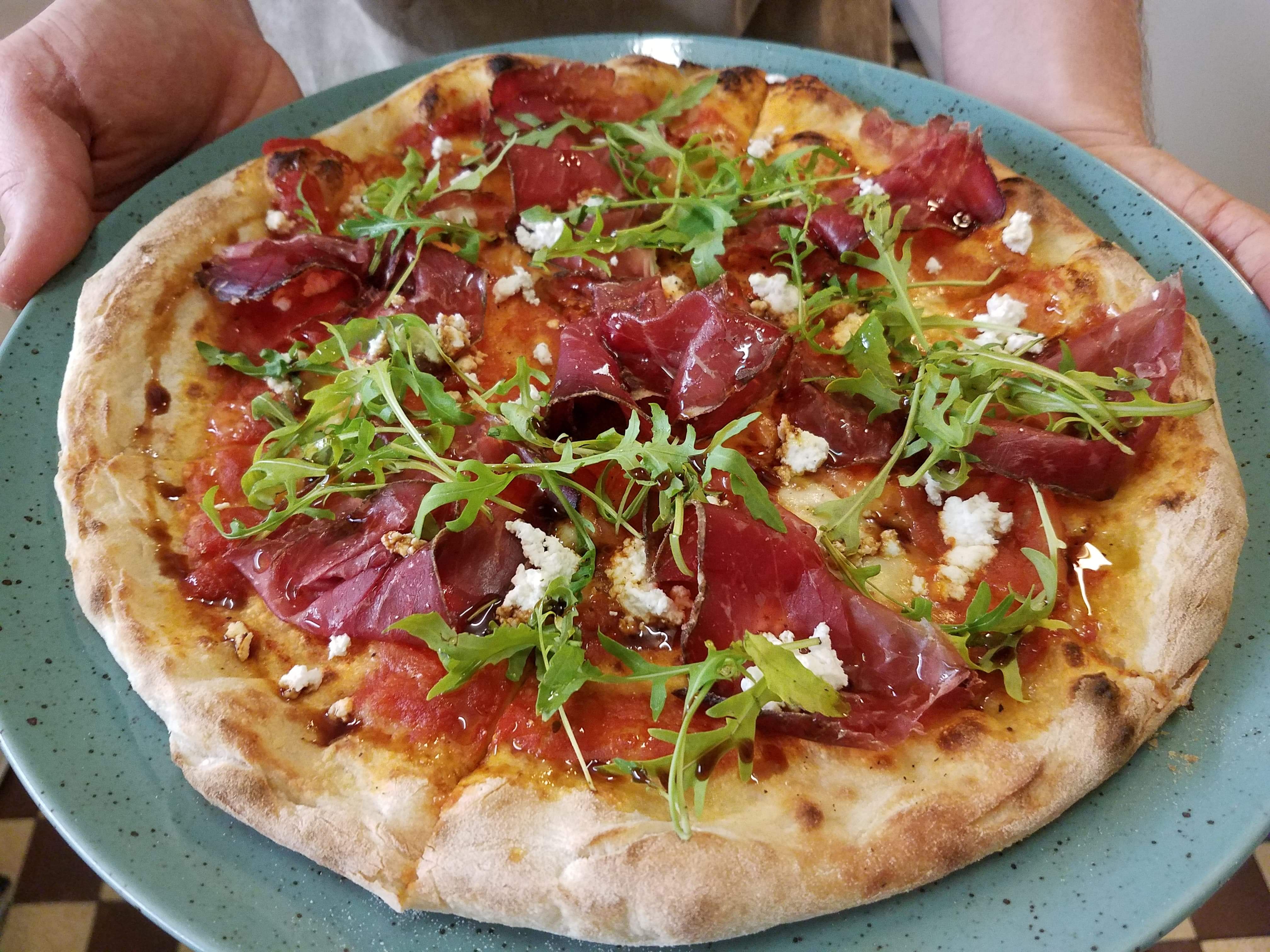Slow Food Pizza