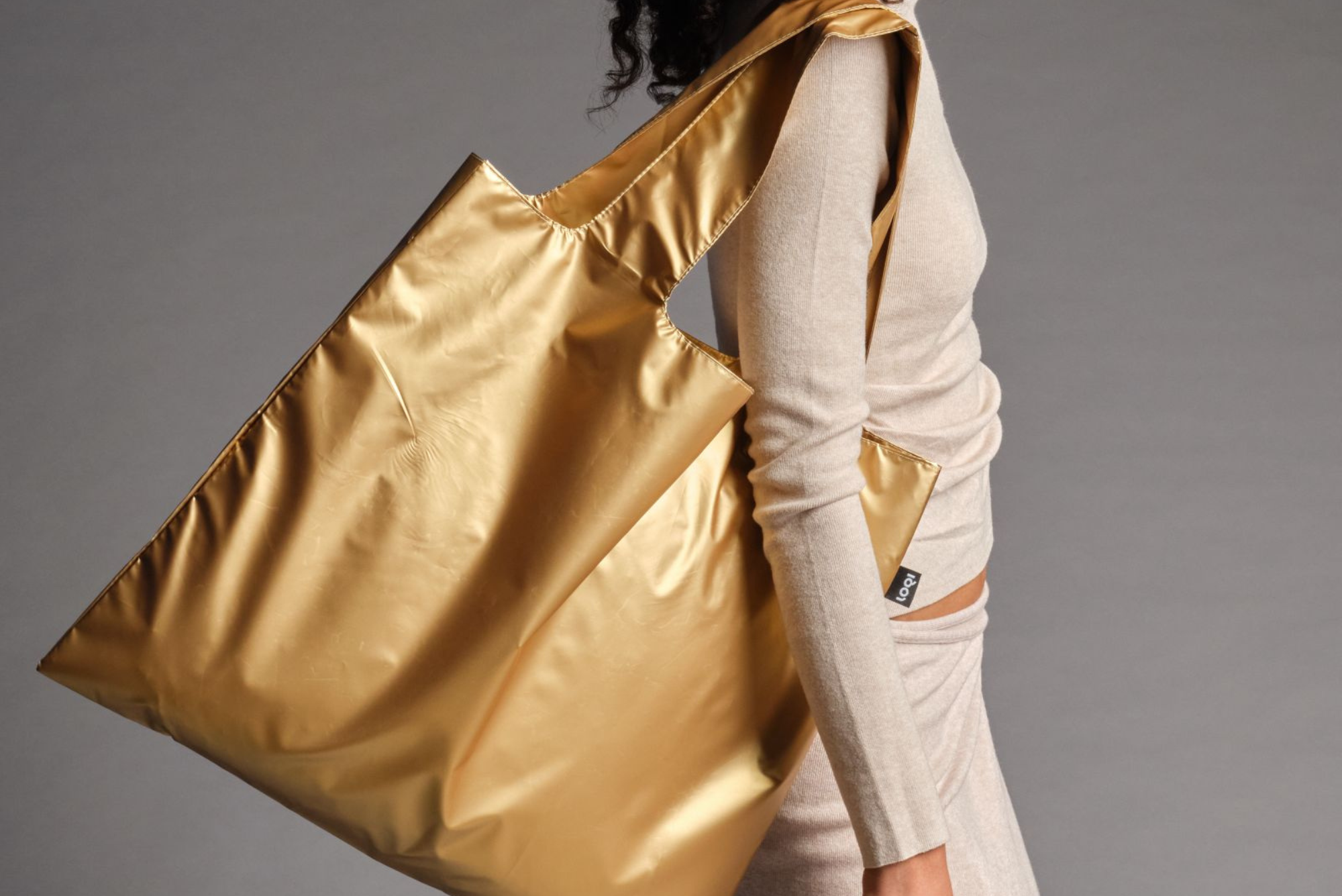 Tragetaschen in Metallic Look personalisierbare Firmengeschenke