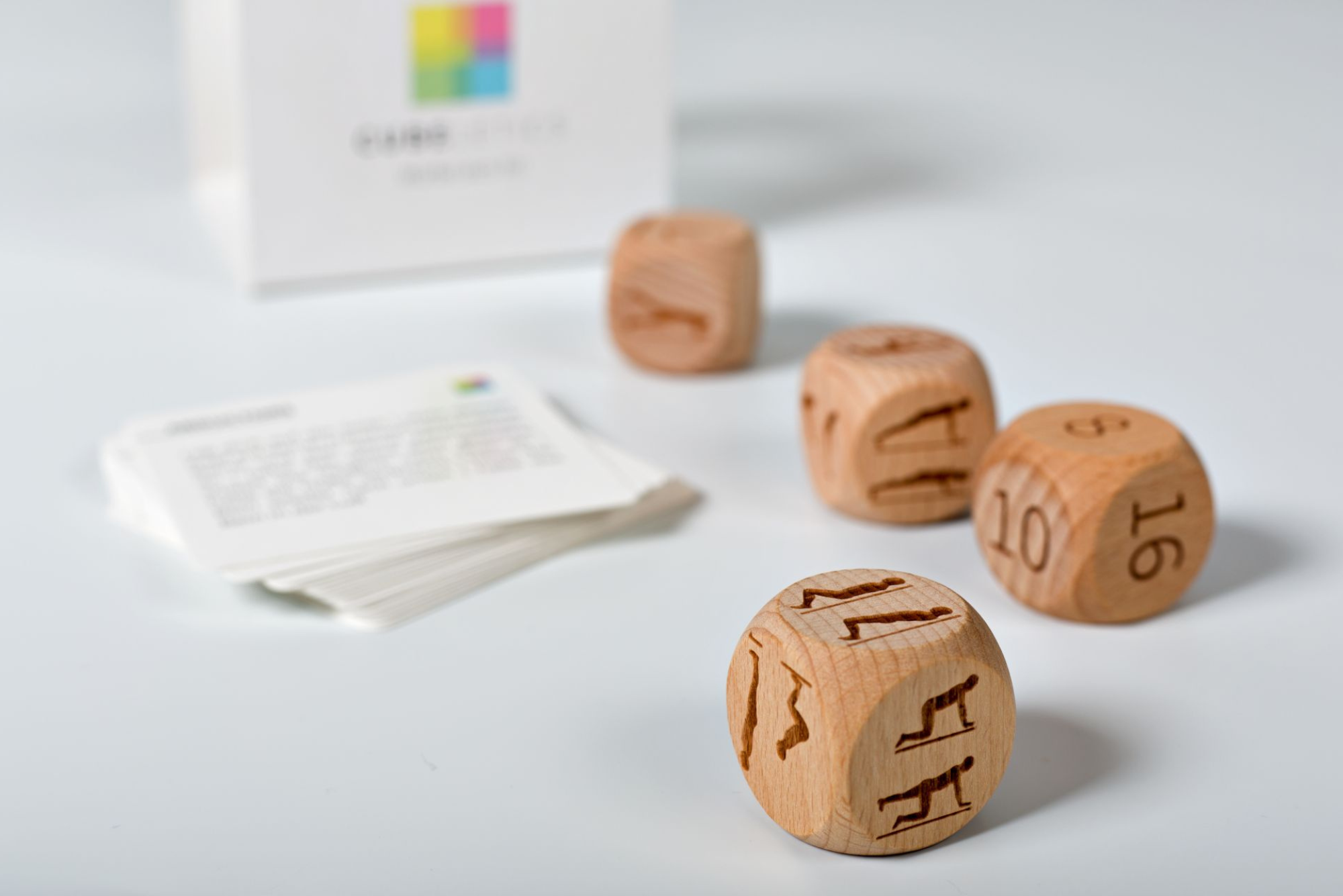 Wellness- und Gesundheitsgeschenke für Kunden & Mitarbeiter - Home-Fitness-Workout-Würfel Cubeletics